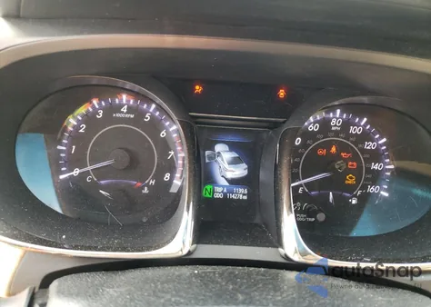 2013 Toyota Avalon Base z USA, uszkodzony, nr VIN 4T1BK1EB8DU040727